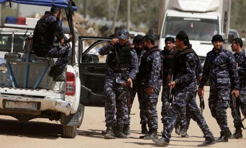شرطة ورواتب بالدولار.. وعمال البلدية..حماس تعيد بسط سلطتها في غزة بعد أسابيع من الحرب الإسرائيلية على القطاع