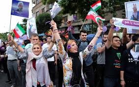تطور خطير في ايران ..دعم الإصلاحيين للمظاهرات والمطالبة بالغاء  قانون الحجاب وشرطة الاخلاق