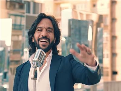 فيديو.. بهاء سلطان يكشف عن أول أعماله بعد عودته للغناء