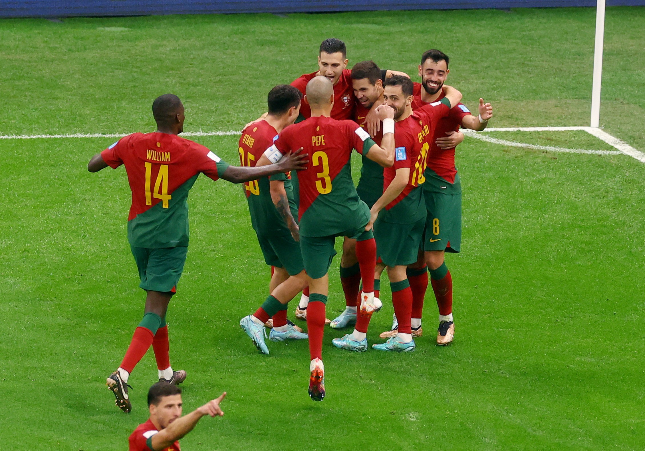 البرتغال تقهر سويسرا بسداسية.. وتضرب موعدًا مع المغرب في ربع نهائي كأس العالم
