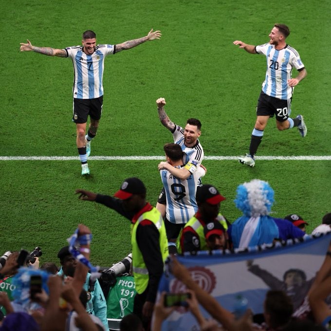 أستراليا تستسلم أمام راقصي التانجو.. الأرجنتين تتأهل لربع نهائي كأس العالم.. وميسي يتخطى مارادونا ويكتب تاريخاً جديداً