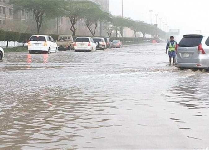 السعودية تحذّر مواطنيها من حالة الطقس 