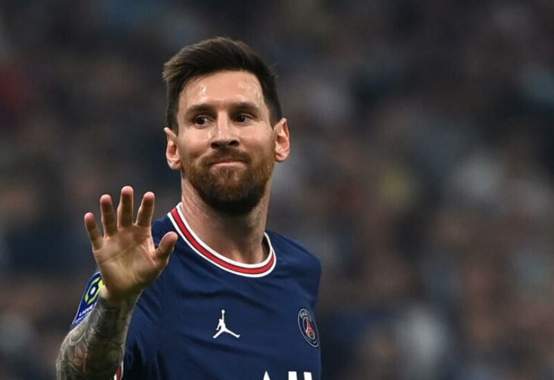 وزير الرياضة يكشف آلية ضم ميسي وعائد رونالدو على الدوري السعودي