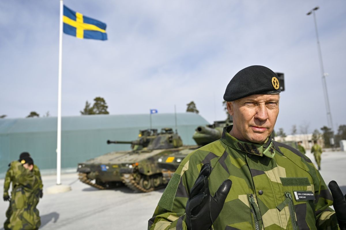 السويد ترسل 400 جندي إلى السودان للمساعدة في إجلاء رعاياهم