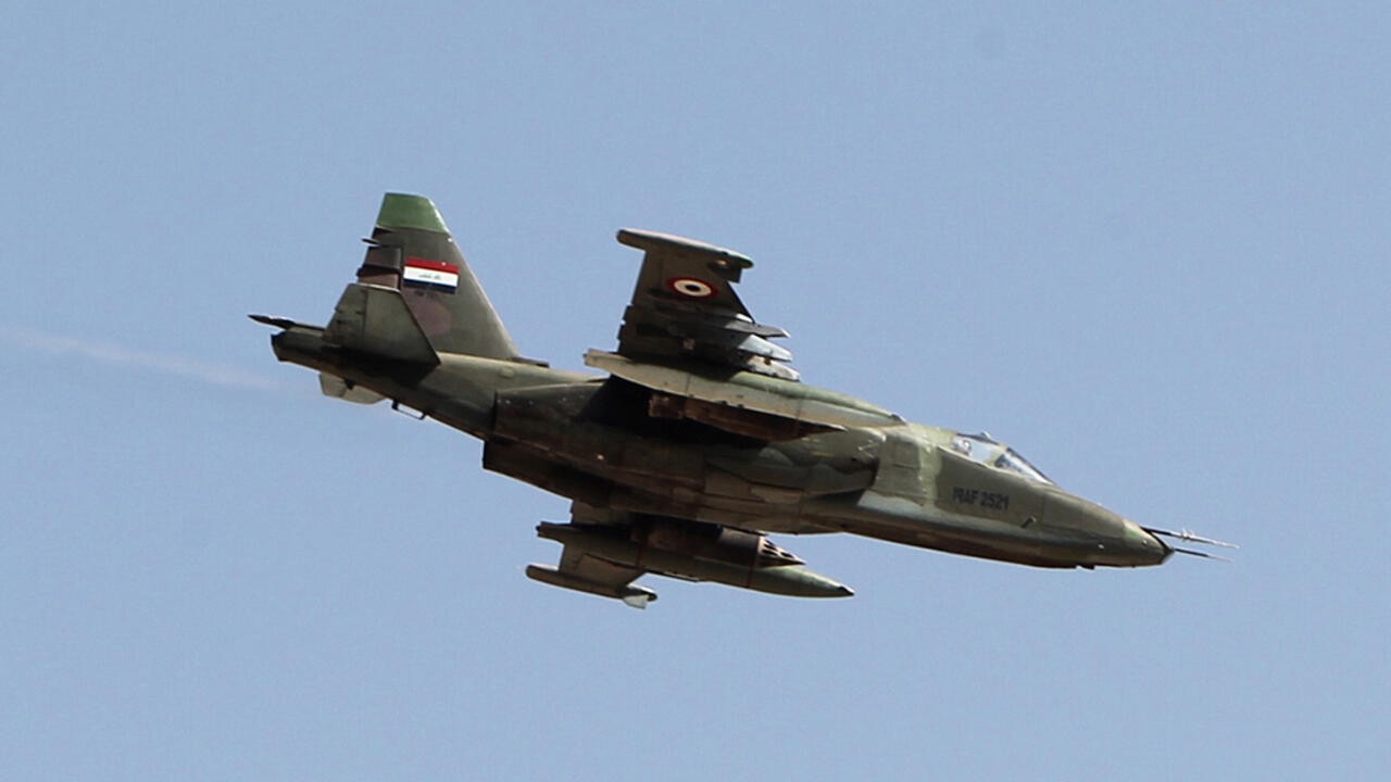 طيران الجيش العراقي يدمر سيارتين ووكرًا لتنظيم داعش في كركوك