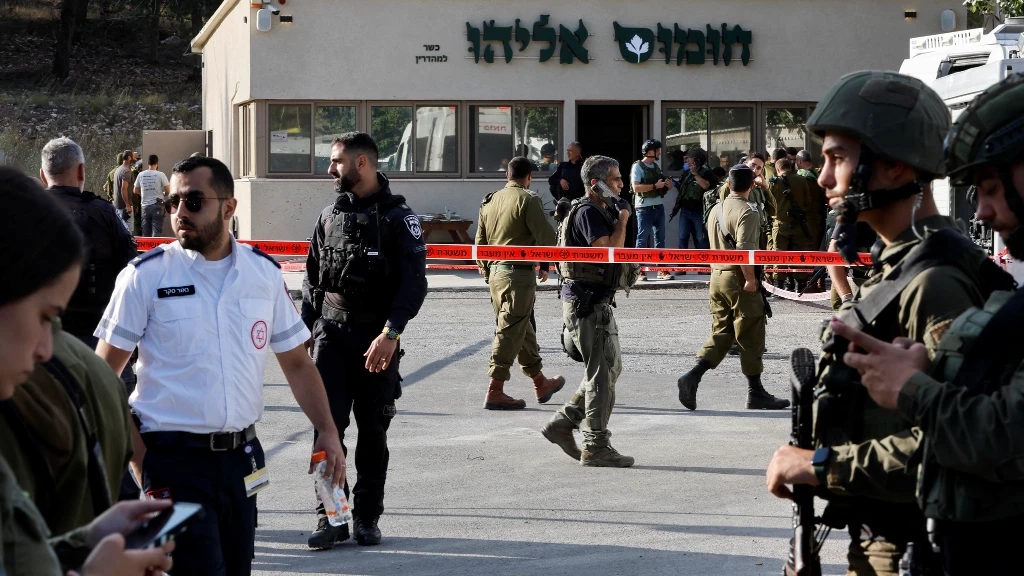 حماس تتبنى العملية.. مقتل 4 إسرائيليين بهجوم فلسطينيين