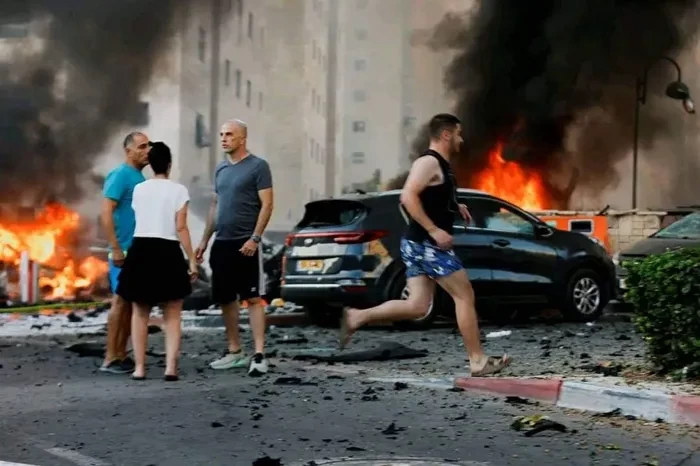 وسائل إعلام إسرائيلية: 800 قتيلا وجريحا إسرائيليا في عملية طوفان الأقصى