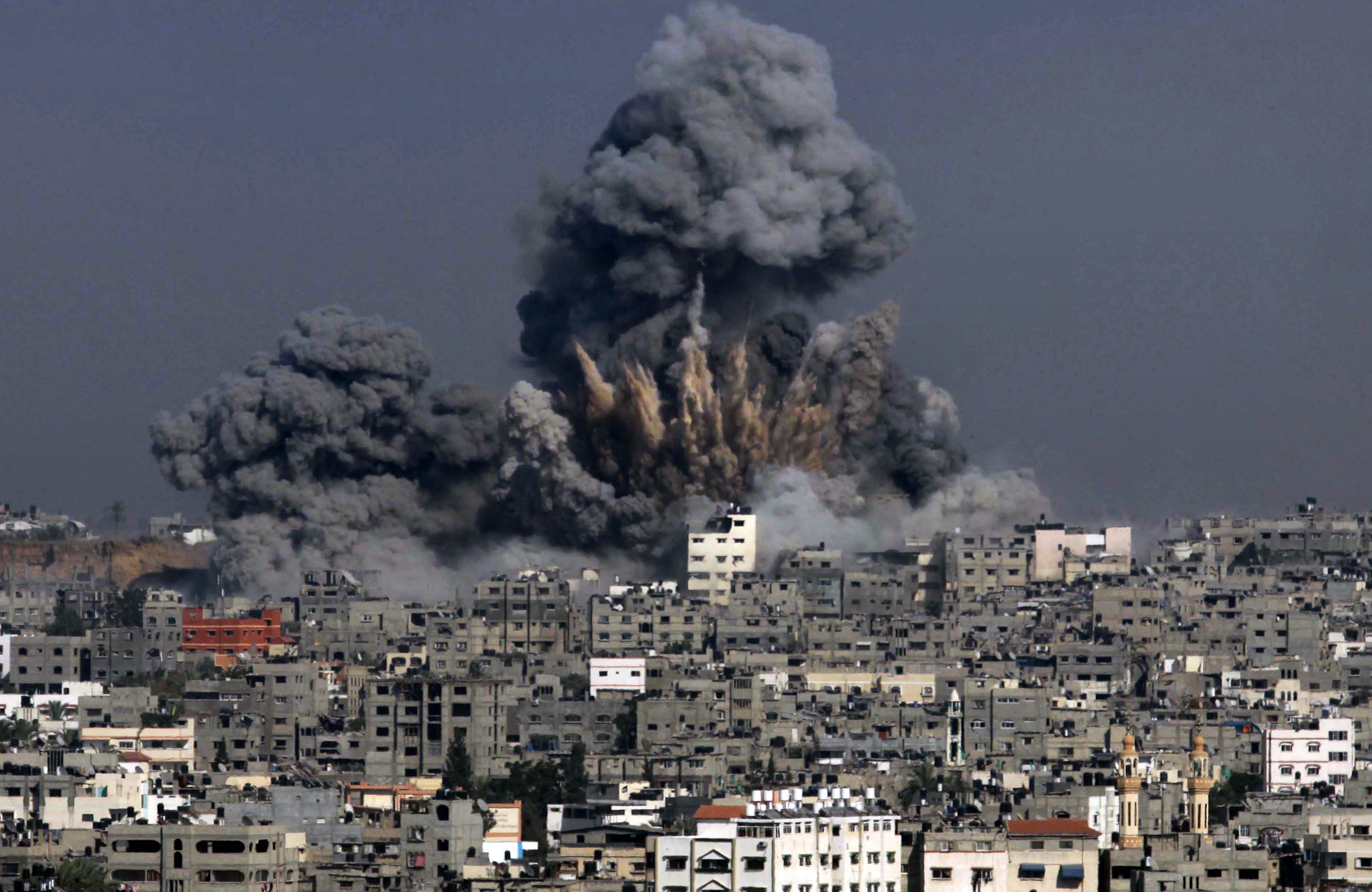 "نيويورك تايمز": إسرائيل استخدمت "ثاني أكبر قنبلة" بترسانتها في جباليا