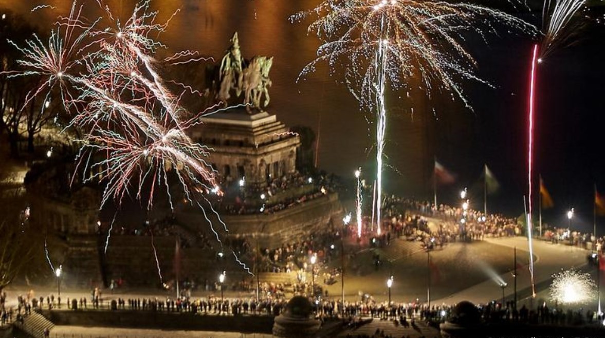 السعودية تحتفل برأس السنة الميلادية لـ"أول مرة"