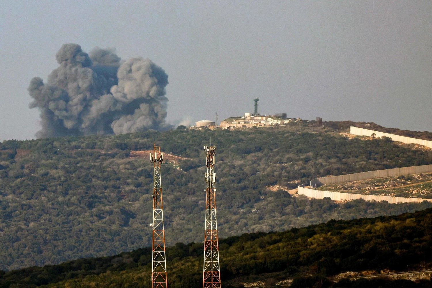 حزب الله يعلن استهدف موقع الرمثا الإسرائيلي بتلال كفر شوبا اللبنانية المحتلة بالأسلحة الصاروخية
