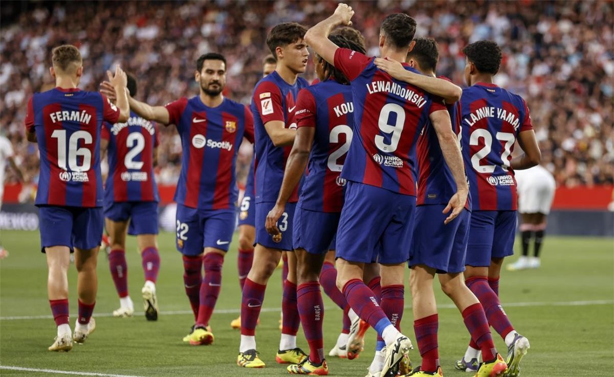 النصر السعودي يسعي لضم نجم برشلونة مقابل 100 مليون يورو