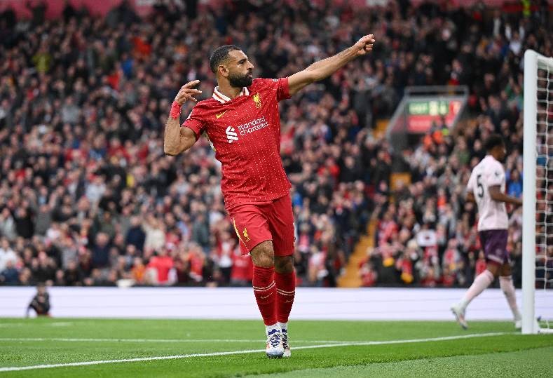 محمد صلاح يتصدر تقييمات "سوفا سكور" ويتفوق على كول بالمر وبرونو فيرنانديز